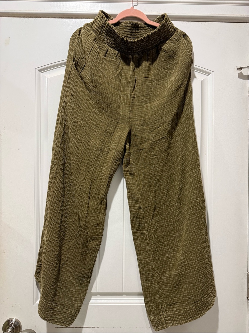 easel Olive Smocked-Waist Wide Leg Pants